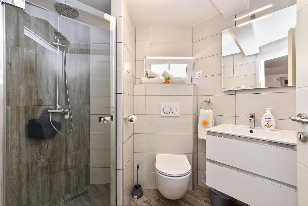 Double Room With Pool 2261 Medulin Buitenkant foto