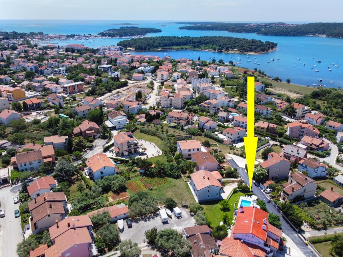 Double Room With Pool 2261 Medulin Buitenkant foto