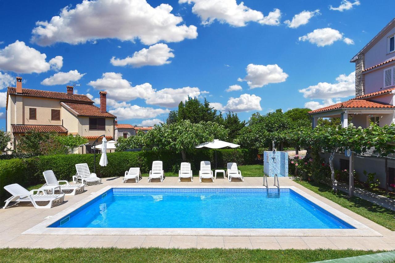 Double Room With Pool 2261 Medulin Buitenkant foto