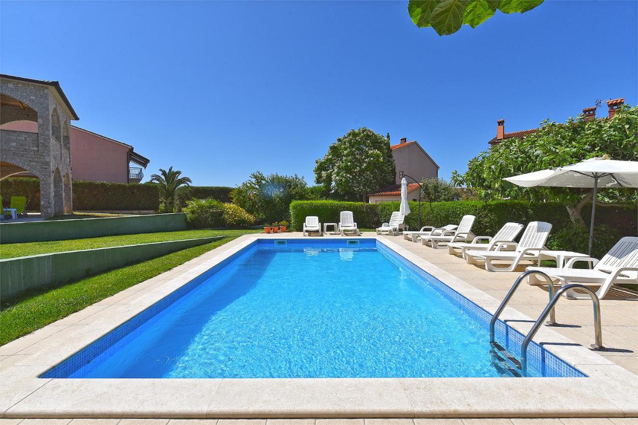 Double Room With Pool 2261 Medulin Buitenkant foto